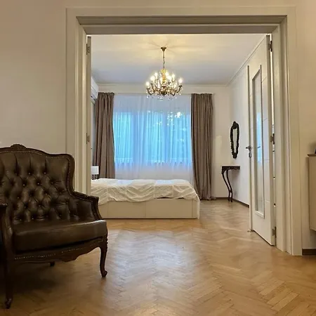 Apartamento 86 *